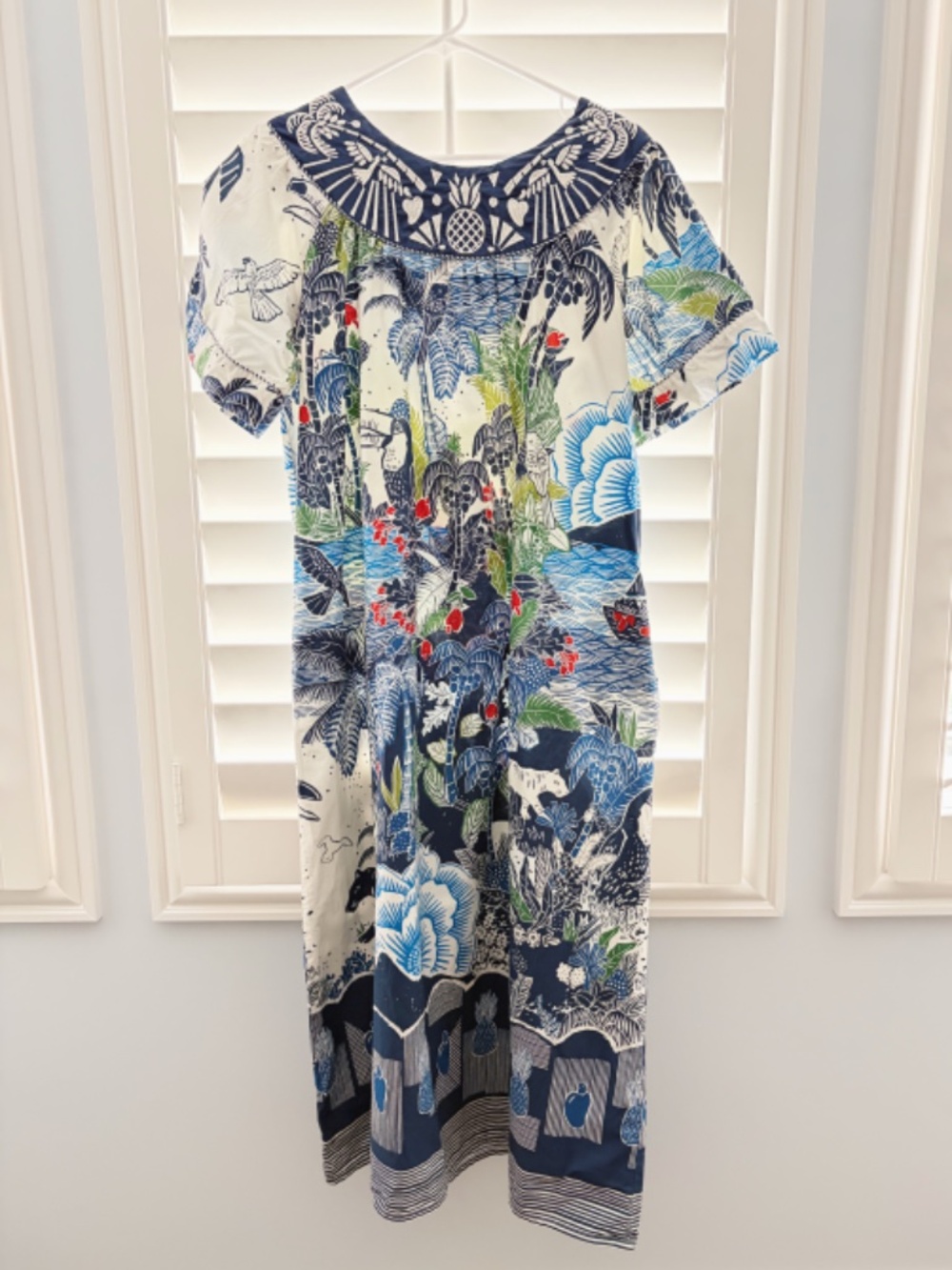 FARM Rio Blue, White & Green Tropical Maxi Dress - Picture 10 of 12